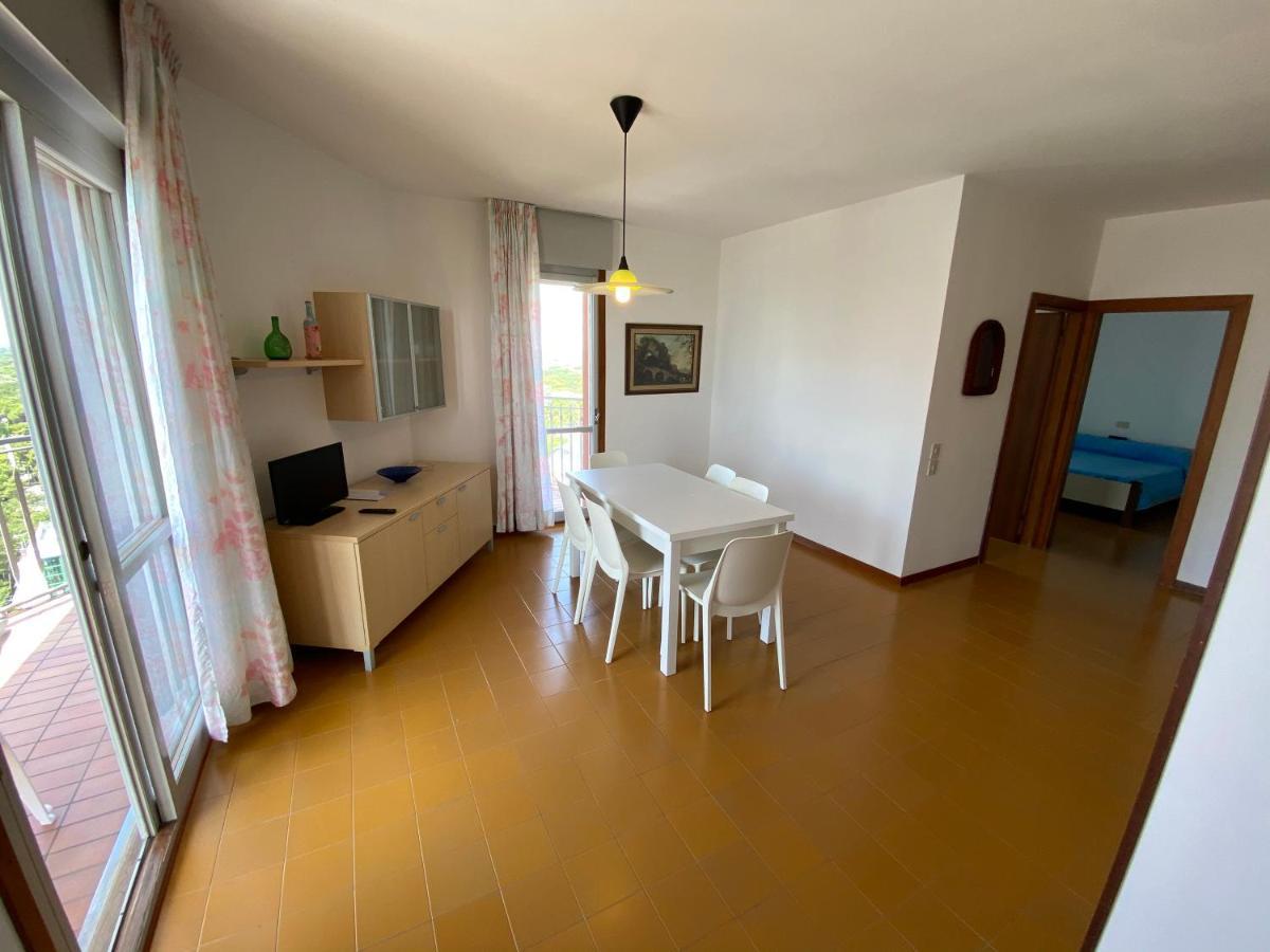 Condominio Aquilone Lignano Sabbiadoro Exterior photo